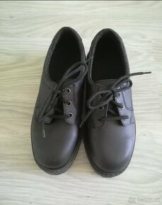 Pracovná obuv  č 36 NOVÁ - 2