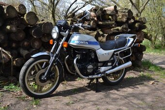 Honda CB 400N - 2