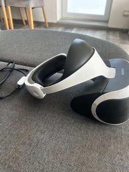 VR 1 na ps4 - 2