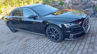 Audi A8L Quattro 250kw 3,0 benzin&hybrid 2020 - 2