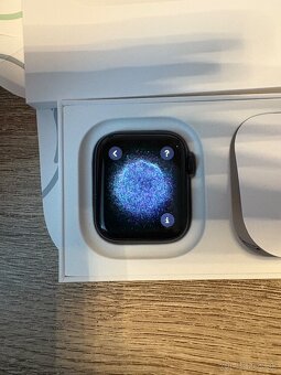 Apple Watch SE GPS 44mm Midnight - 2