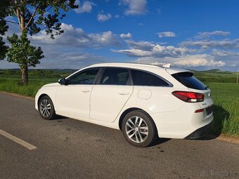 Hyundai i30 kombi 1.6 CRDi - 2