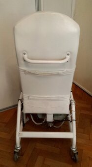 Elektricky polohovateľná stolička s ovládačom - 2