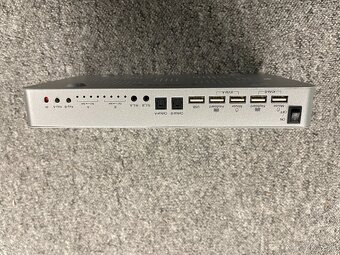 KVM Prepinac Matrix 4X2 Dual Monitor 4K @ 60Hz HDR - 2