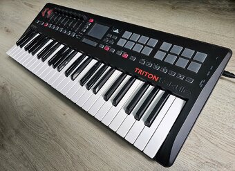 KORG TRITON Taktile 49 MIDI controler - 2