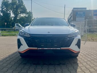 Nový Dongfeng Shine E1 1.5 5M/T - 2