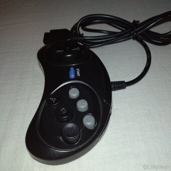 Joypad pre 8/16bit pocitace - 2