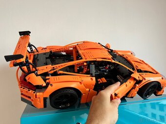 Lego Technic 42056 porsche 911 - 2