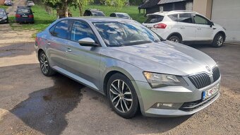 Skoda Superb 2.0tdi 110kw sedan - 2