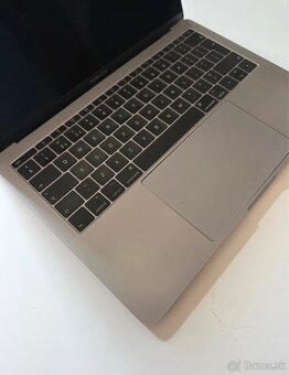 Apple MacBook Pro 13” (2017) – veľmi dobrý stav - 2