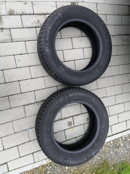 185/65 R15 - 2