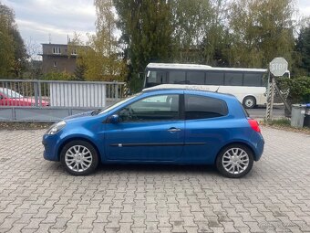 Renault clio - 2