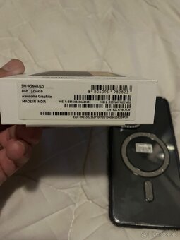 Predám Samsung galaxi a56,5g.256.gb. - 2