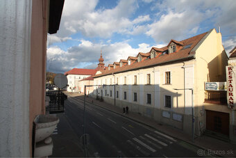 Prenájom priestorov na 1. poschodí Dom Módy na Nám. gen. M. - 2