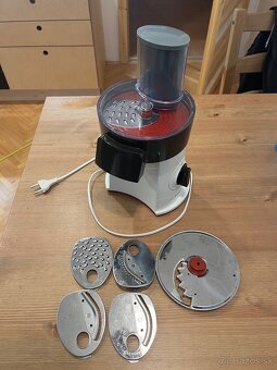 Elektricke struhadlo Philips HR1388/80 - 2