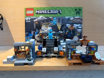 LEGO 21124 LEGO MINECRAFT The End Portal - 2
