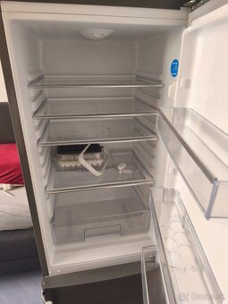 Chladnička s mrazničkou - 2