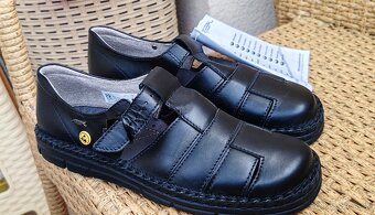 Pracovná bezpečnostná obuv - 2