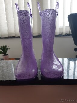 Predám gumáky veľkosť 31, krásne vypracované - 2