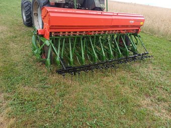 Sejacka, 3m dobry stav , kuhn - 2