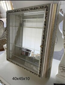 luxusná talianská vitrínka + závesná zrkadlová skrinka - 2