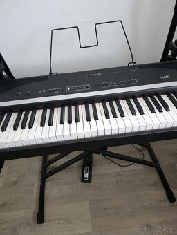 Elektrické piano Roland ep880 - 2