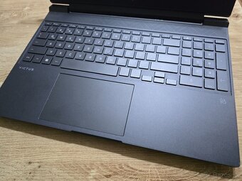 15.6 palcovy HP Victus s RTX 3050 Titanium i7 procesorom 12 - 2