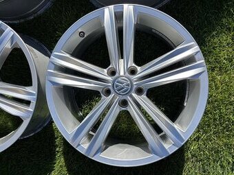 ✅ 5x112 r18 Sebring Tiguan 2 - 2