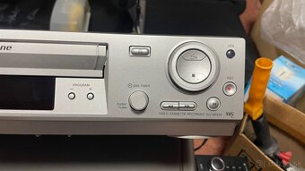 SONY VHS player SLV SE820 - 2
