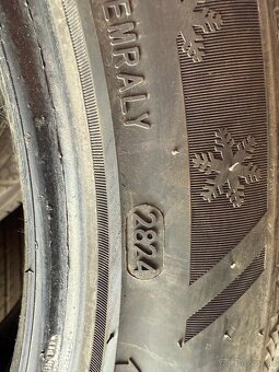 245/45 R 18. - 2