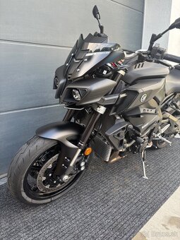 Yamaha MT 10 - 2