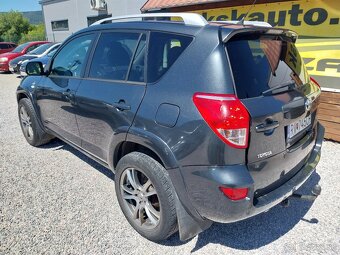 Toyota RAV4 2.2 D-4D 180 X - 2