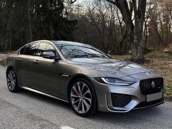 Jaguar XE 2.0D I4 R-Dynamic HSE AT - 2
