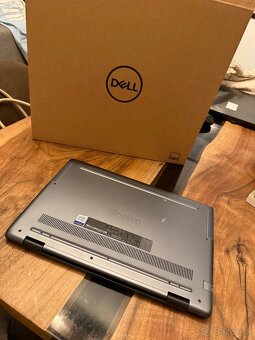 DELL Vostro 14 (5490) i5 - 2
