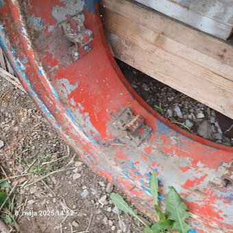 Dik kolesa zetor - 2