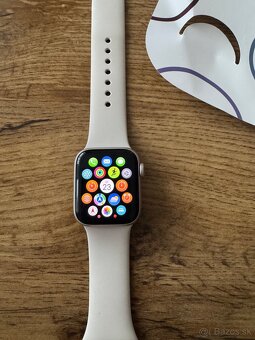 Apple Watch SE 40mm - 2
