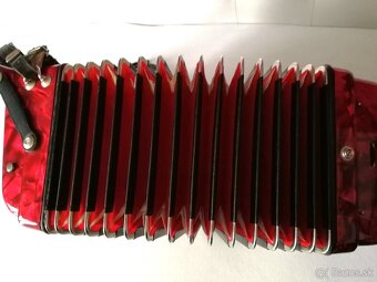 Predam akordeon Weltmeister Caprice 72 bas., TOP stav... - 2