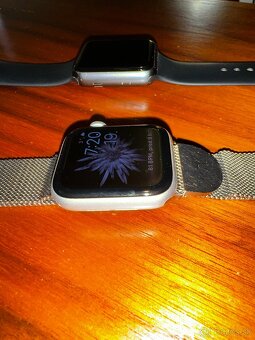Apple Watch SE + Apple Watch 3 - 2