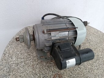 Elektromotor s prevodom 37-150 - 2