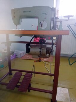 Šijací stroj priemyselný - 2