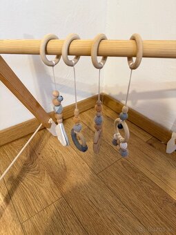 Montesorri drevená hrszda - 2