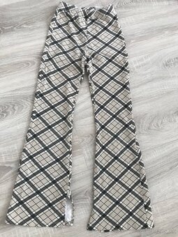 Predam lacno balik vel. 146-152 - 2