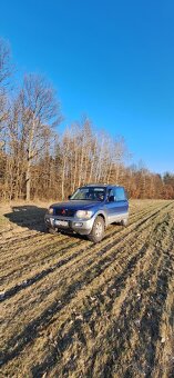 Mitsubishi Pajero 3.2 DI-D manuál - 2