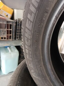 Predám pneumatiky 185/60 r15 - 2