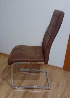 Jedálenské stoličky - 2