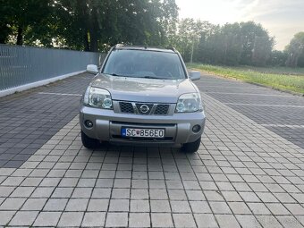 Nissan X-Trail SUV 4x4 - 2