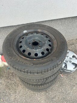 Continental Premium Contact 195/65 R15 - 2