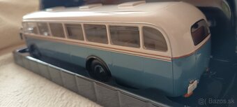Škoda 706 RO 1947 1:43 IXO - 2