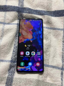 Samsung S20 FE - 2