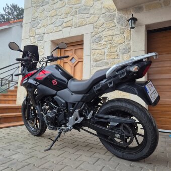 Suzuki v strom 250 - 2